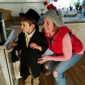 Meet your Posher, Alison